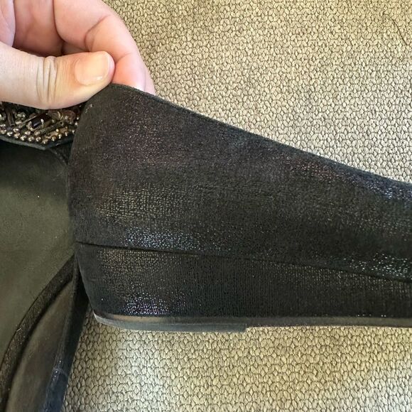 Donald J. Pliner Sonet Beaded Black Suede Peep Toe Low Wedge Sandals Size 9 M - Picture 5 of 5